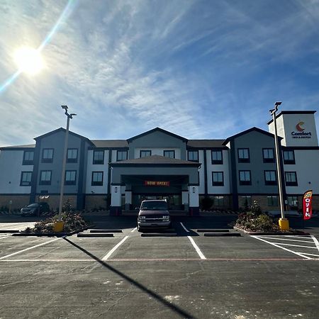Best Western Plus Schulenburg Inn & Suites エクステリア 写真