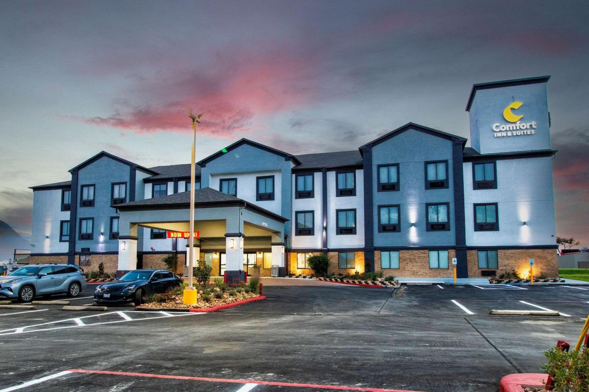 Best Western Plus Schulenburg Inn & Suites エクステリア 写真